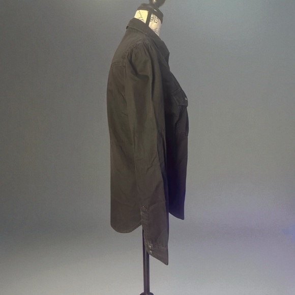 GAP Classic Black Shirt - Picture 3 of 9